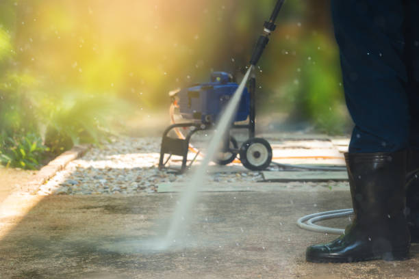 Best Oil Spill Cleanup  in Clifton Springs, NY